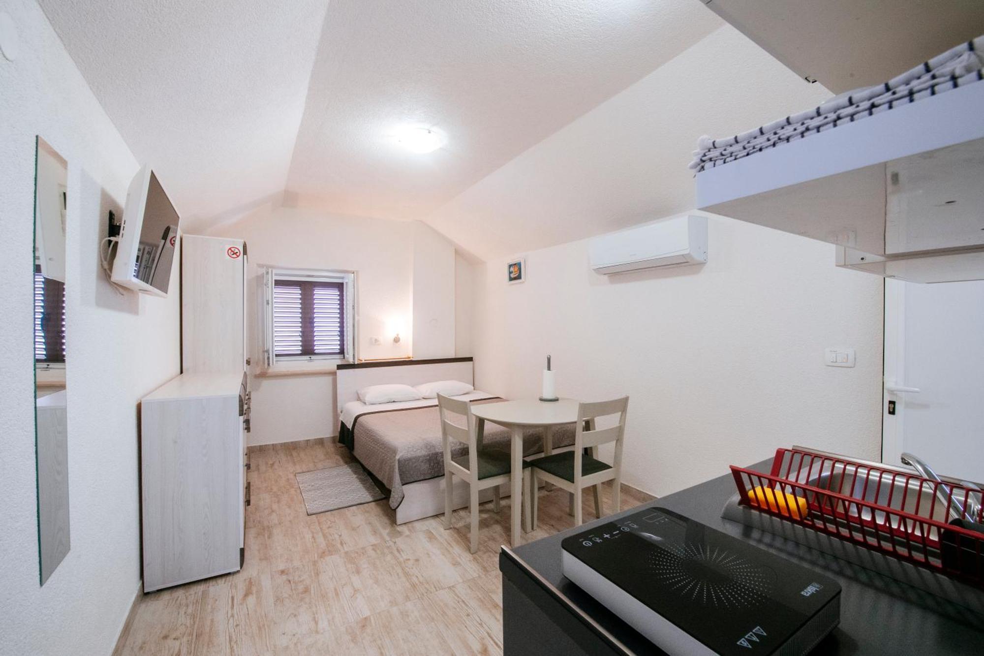 شقة Ema House زادار المظهر الخارجي الصورة